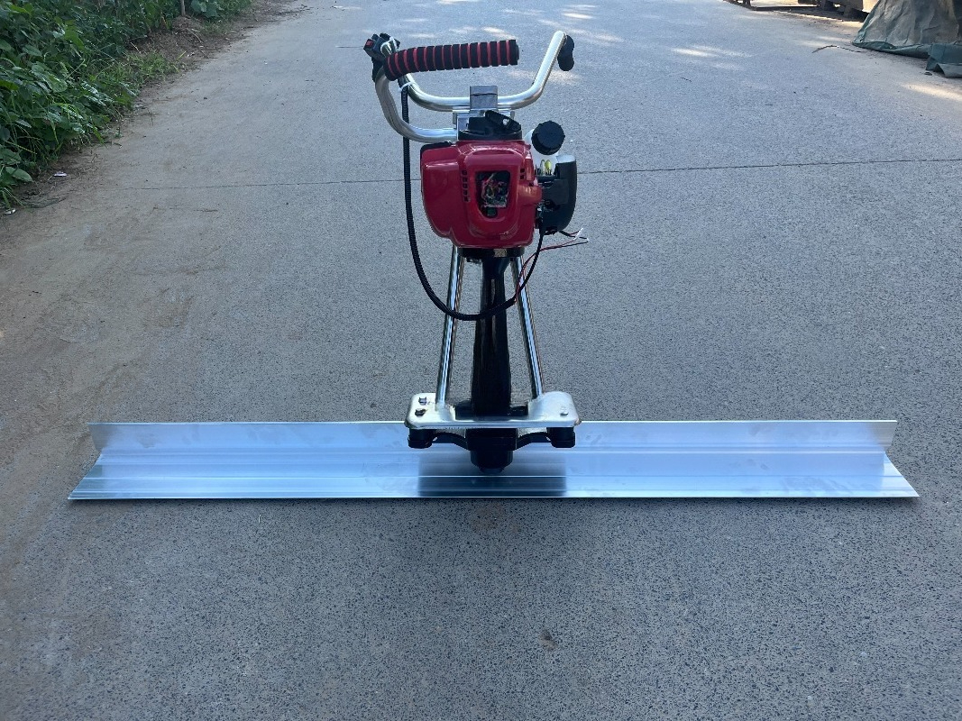 Engine and Motor Core Componen - Concrete Screed Vibrator reseña y precio